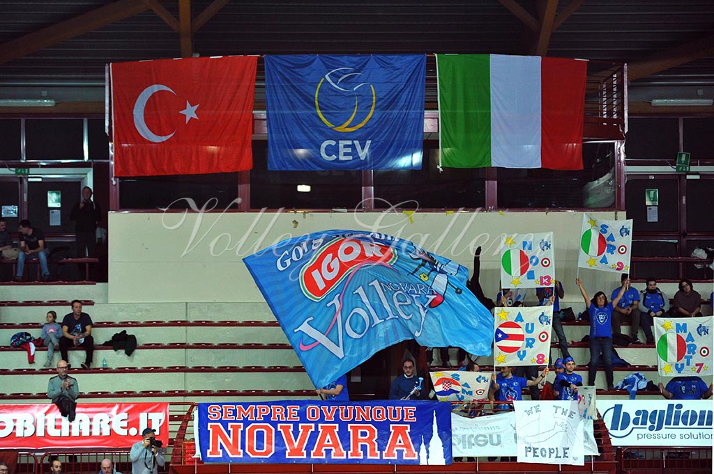 Igor NO-VakifBank Istanbul (04)